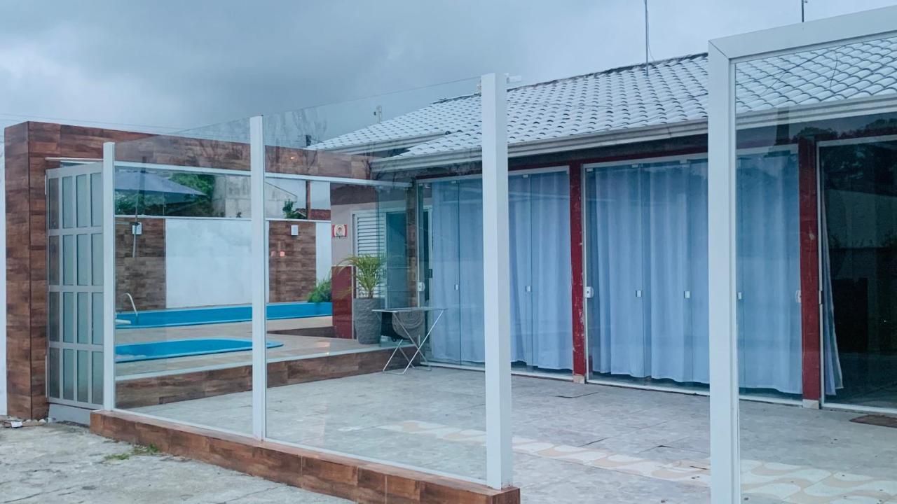Casa Com 2 Piscinas Βίλα Matinhos Εξωτερικό φωτογραφία